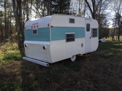 Vintage Tag a Long Travel Trailer | Cecilia the Shasta